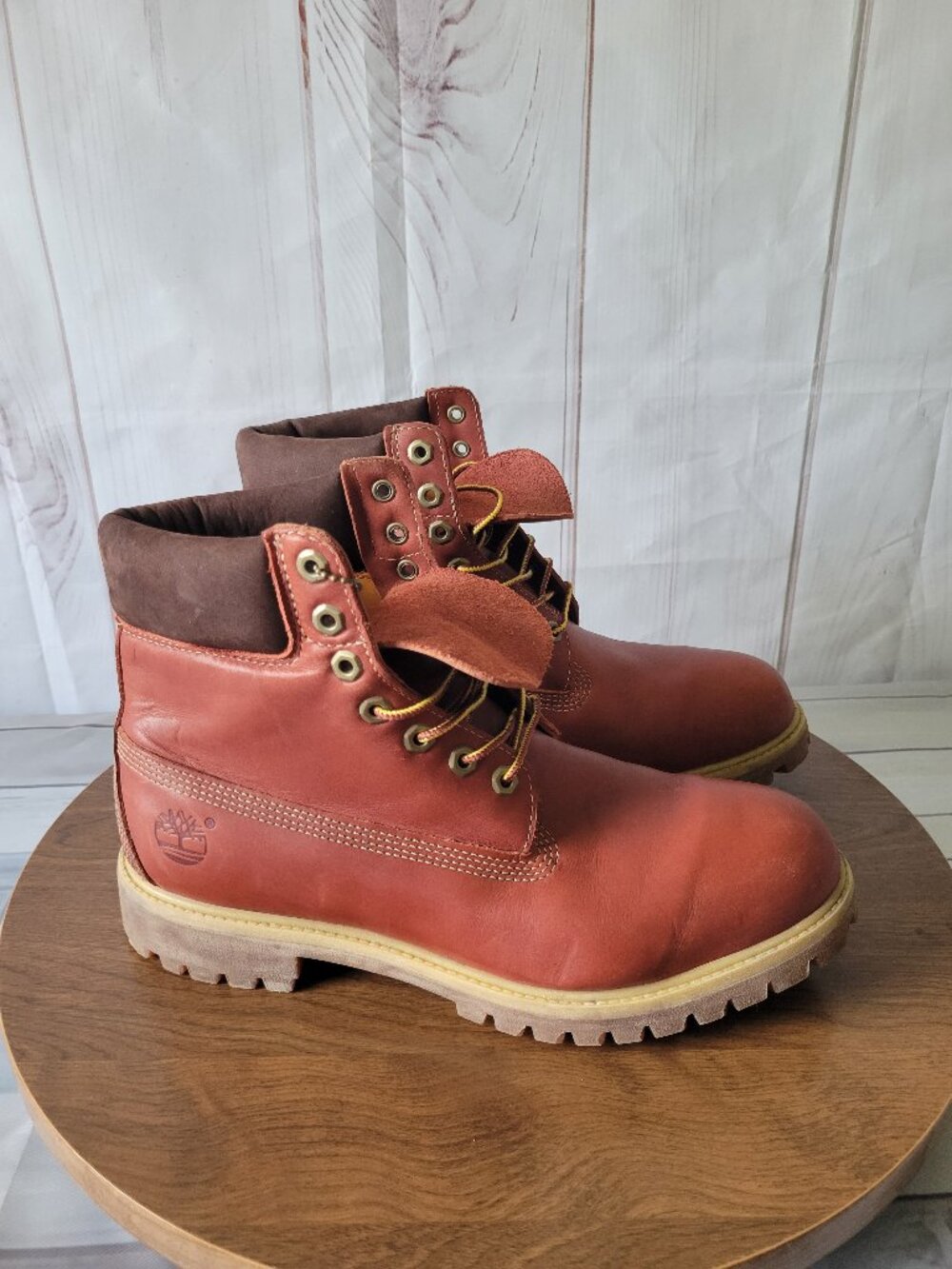 Timberland Premium Red Limited-Edition Boots, Men’s 11 Genuine Leather Work Boot